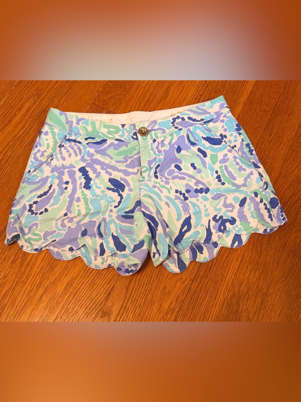 Lilly Pulitzer Scalloped Hem Tropical Printed Women's Shorts - Blue & Mint